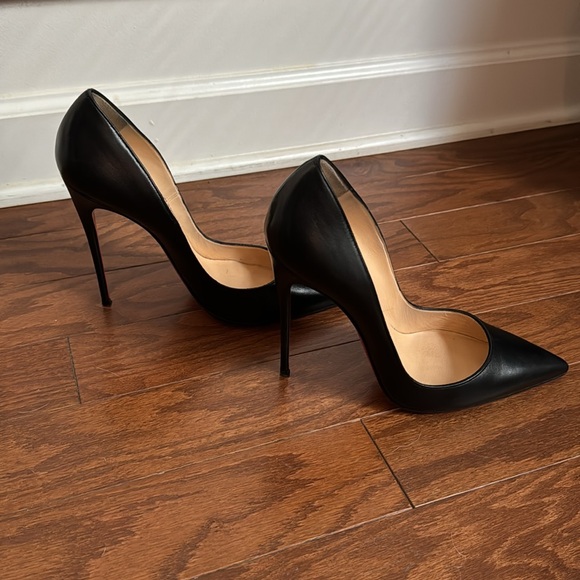 Christian Louboutin Shoes - Christian Louboutin - Kate Heels